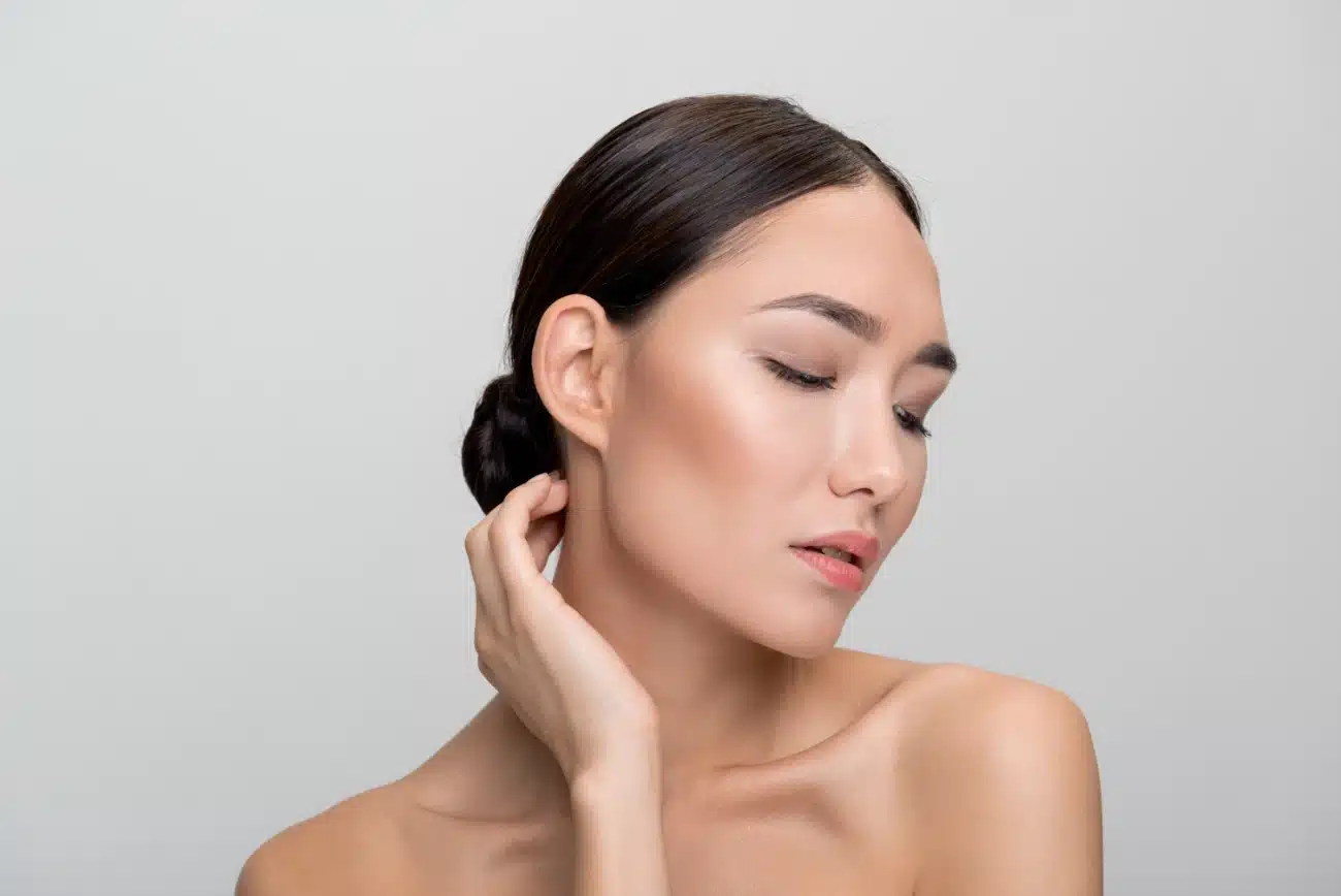 Natural beauty. Gorgeous cute sensual asian girl (1)